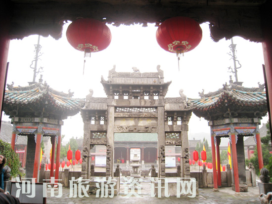 �ܿ� �P(gu��n)�ۏR