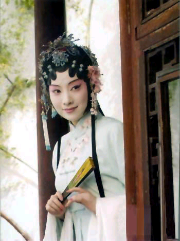 ������ Ů��