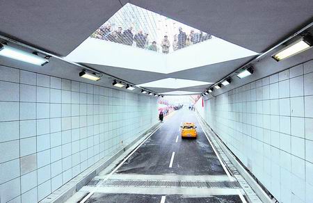 �f���L����һ�� ��h�L����·���� 28�� ͨ܇