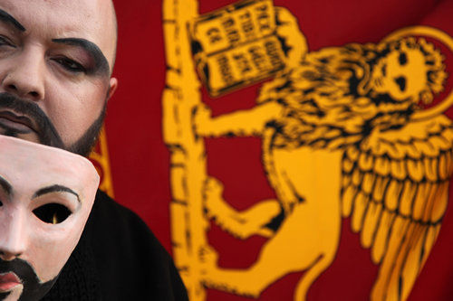 ����˹�� ���� ��Y