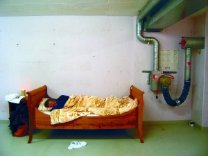 �����׼� ���Ǽ�(j��) �e�^ ��ʿ �_(k��i)�I(y��) 