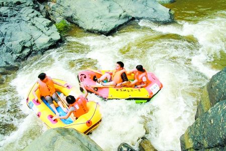 ѩ����Ư��