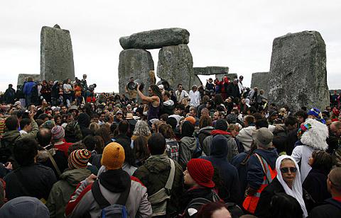 ����(gu��)�ο� Ӣ��(gu��) ��ʯ� ӭ ����  