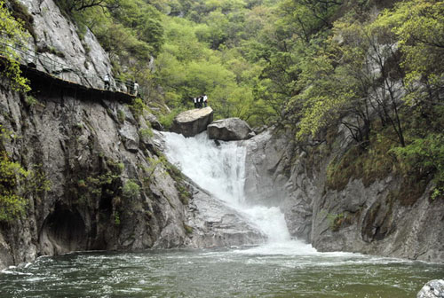 �质ͨ��{���^(q��)