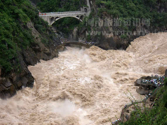 �л��� ��ɳ��ˮ