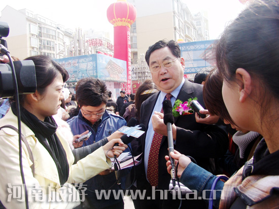 ���� ���� ����܇ ���M ���� ��^(q��)