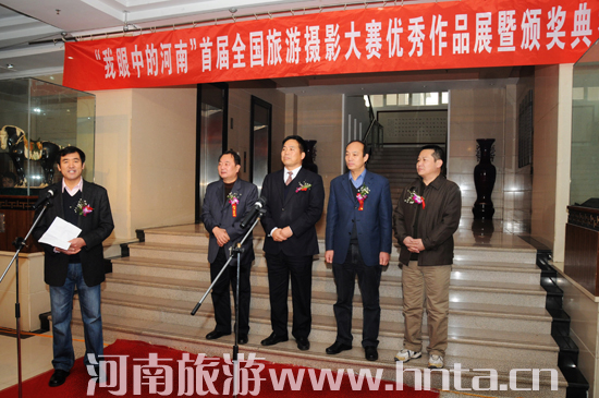 &ldquo;�����еĺ���&rdquo;�׌�ȫ��(gu��)���ΔzӰ��ِ�A�M��Ļ