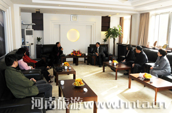 �����c�R���������ݺ�ӆ���������