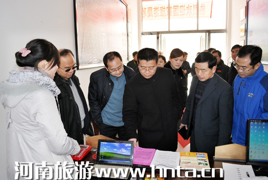 �������Θ�(bi��o)��(zh��n)����սM������_չ�u�����