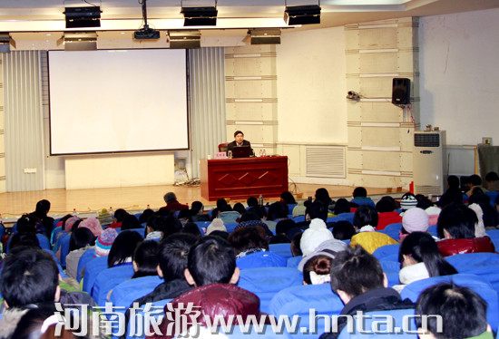 �Ҿ��c���ϴ�W����&ldquo;��У����&rdquo;�C��