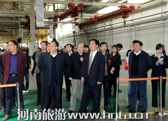 ��ԥ�ݸ����L(zh��ng)��ϯ���(y��ng)&ldquo;�|���t���I(y��)��&rdquo;����(d��ng)�xʽ���(d��ng)