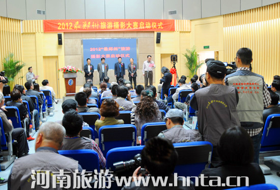 �ܱ����o(j��)�z�M�L(zh��ng)��ϯ2012&ldquo;������&rdquo;���ΔzӰ��ِ����(d��ng)�xʽ���(d��ng)