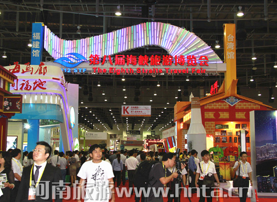 ���޷����L��ϯ�ڰˌú��{���β��[��(hu��)