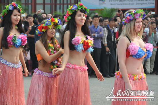 2012�������γ������LՓ���g����Ѳ��