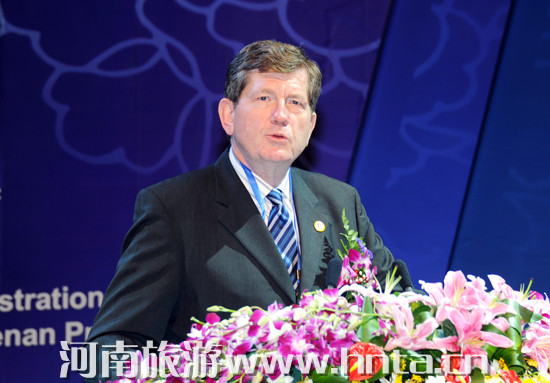 �������γ������L(zh��ng)Փ�����(hu��)�e��