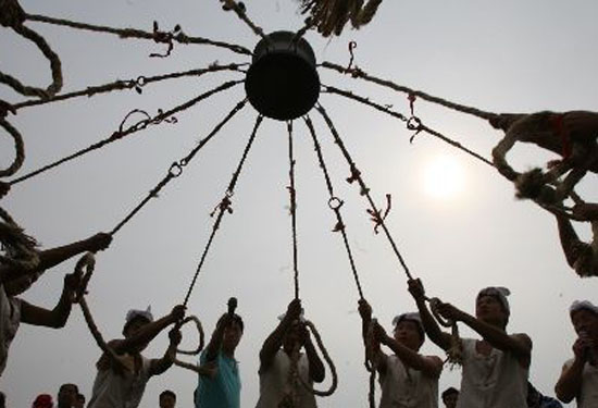 黃河號(hào)子唱響鄭州花園口