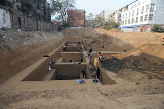 ���ݳǅ^(q��)�״ΰl(f��)�F(xi��n)����Ĺ��Ⱥ 150�O�ֲ�43��Ĺ