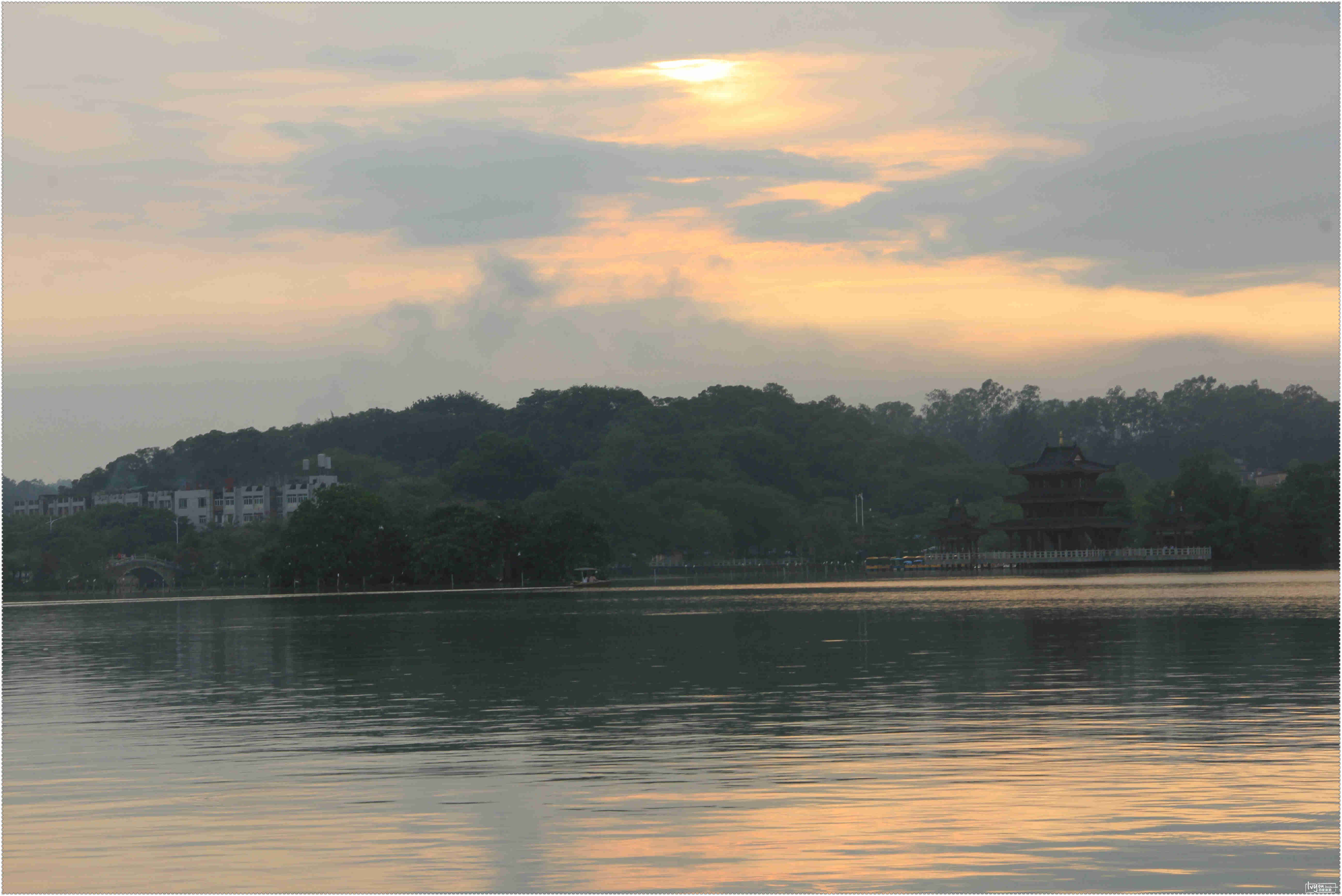 ��ԥ���l(f��) ���M�ֺ��澰�c�����_