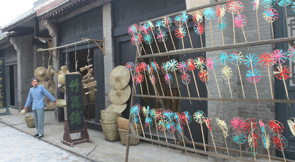 ˽��ӆ�Ƶ����У�Ԫ��ʡ��(n��i)���ε����]