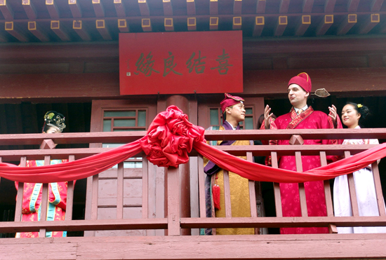 ����С�L�ٵ������Ϻӈ@�w�(y��n)�g������