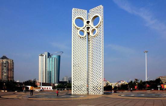 2013��H�����H�L(f��ng)�~��(ji��)