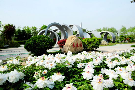 �f��ĵ���c����s���ݾG���@