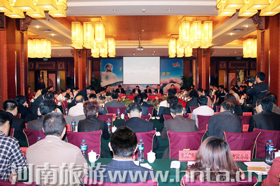 ȫ��(gu��)���Θ�(bi��o)��(zh��n)��ԇ�c(di��n)�W(xu��)��(x��)�������(d��ng)�ں������(y��ng)�e��