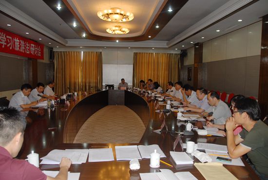 �S��������ϵ�y(t��ng)�e�k�W(xu��)��(x��)؞�ء����η�����ӑ��(hu��)