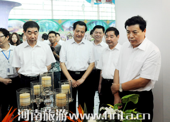 ��ʮ������ԭ��ľ���ײ��[��(hu��)���S���_(k��i)Ļ