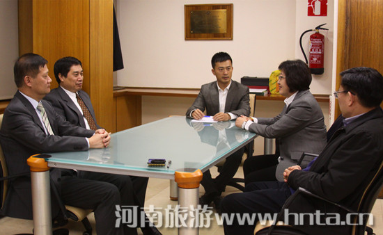 ����ʡ��ϯ�׌�(li��n)�χ�(gu��)�������νM��ȫ�����οɳ��m(x��)�l(f��)չ�^�y(c��)�c(di��n)���(hu��) 