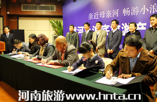 &ldquo;�H��ĸ�H�� ����С�˵�&rdquo;�S��С�˵������ƽ����M(j��n)ɽ�|