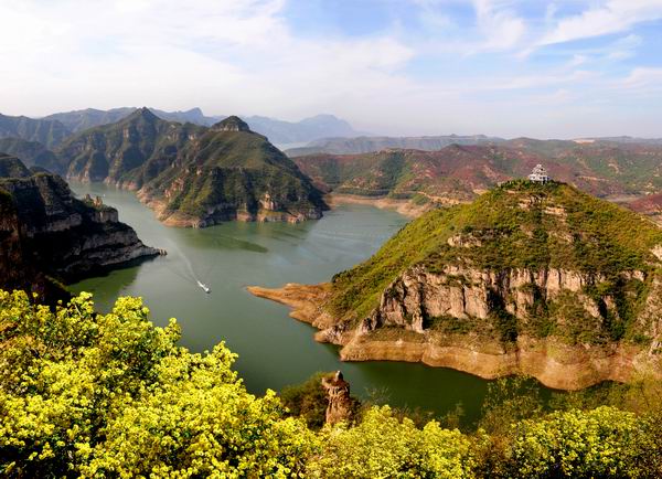 ����С�L��ȥ�ă�����ʡ��(n��i)̤�ഺ�ξ��c���]