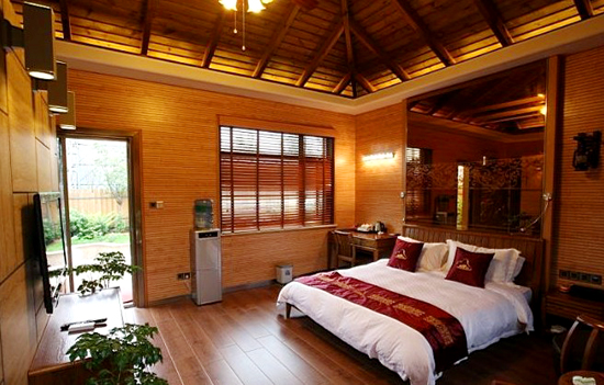 �������ɽ ��һС�L�����e���ɺ�ȥ̎