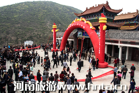 ���(y��ng)�G����ɽ���^(q��)ʢ���_�I(y��)ϲӭ�˷��ο�