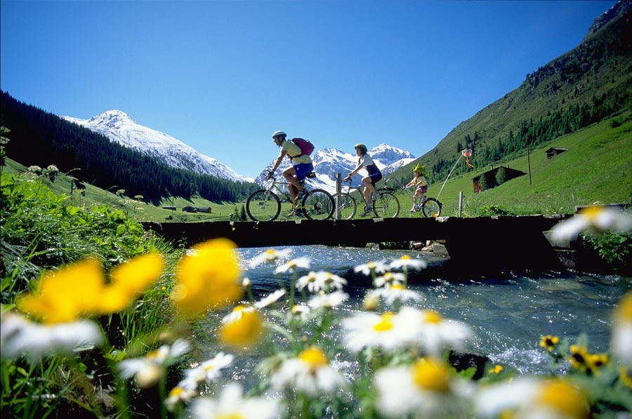 �Ҹ��l(f��)�ԃ�(n��i)�� ȫ��ʮ�����Ҹ���(gu��)���L(f��ng)��