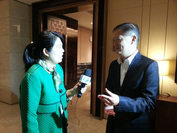 ���Č�(li��n)�χ�(gu��)�������νM�����οɳ��m(x��)�l(f��)չ�Ї�(gu��)�^�y(c��)�c(di��n)��ȹ�����(hu��)�h���������_(k��i)