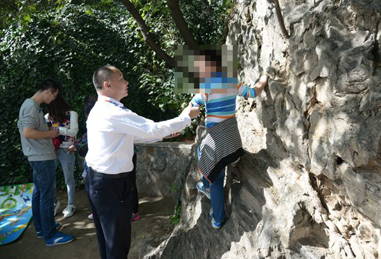 ʡ���ξ�&ldquo;���ξS��(qu��n)ֱͨ܇(ch��)&rdquo;�?c��)����?y��ng)���T(m��n)ʯ�߾��^(q��)