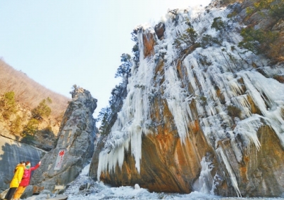 ����Ӷ����݆���J�οͿ����TƱ��r��(y��u)��