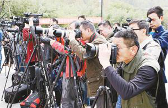 �Ͼ������������G����(ji��)��&ldquo;�������{&rdquo;ȫ���zӰ��ِ����