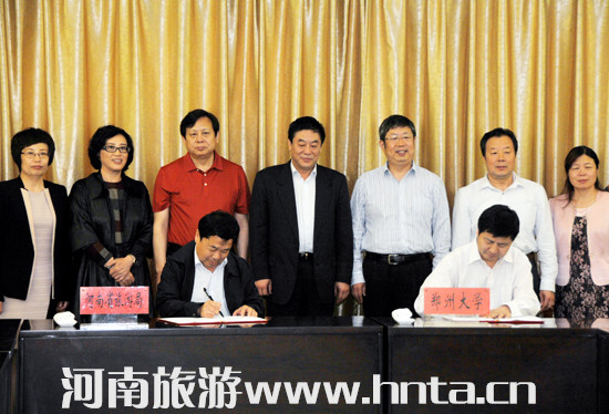 ��У���� �������ΰl(f��)չ��ƽ�_