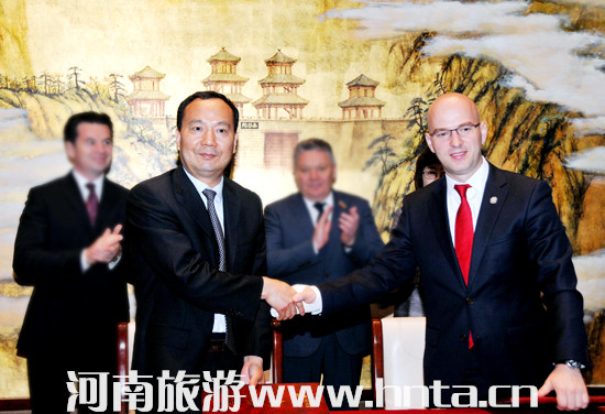 ���_˹�^��˹̹���͇������T�{���e�k�����ƽ��