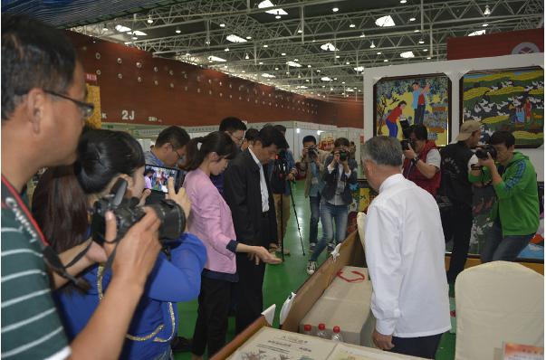 ���S�������^(q��)�����{������չ�����T�{�_Ļ �F(xi��n)��(li��n)�ϴ�������I(y��)�B(t��i)&ldquo;�r(sh��)����&rdquo;