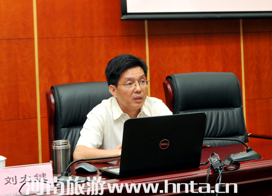 �Ҿ��e�k�c&ldquo;��һ&rdquo;���}�W(xu��)��(x��)�v��