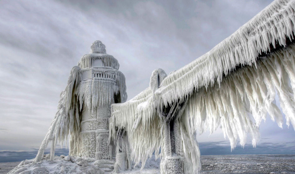 ����������͜�����9.3�� �������،�����