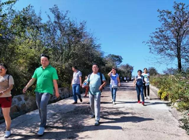 ʮһ�@�����^(q��)�����˶�߀���D ��ֱ����