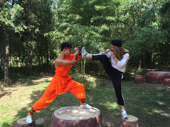 ���c�L����ɽ�����¾��^(q��)����Ӵ���25�f�����ο��������չ٣�