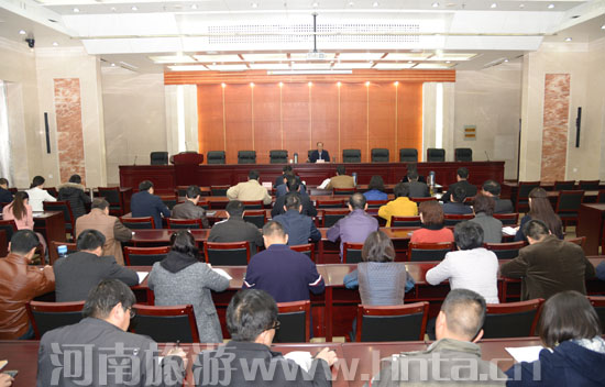 �Ҿ��e�k������&ldquo;�ɌW(xu��)һ��&rdquo;�������(hu��)