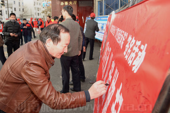 ʡ���ξַe�O�_չ&ldquo;������ͨ��ȫ��&rdquo;���}�������(d��ng)