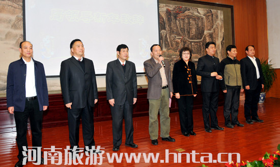 �Ҿ��e�k2016ӭ�´���Ԓ��(hu��)