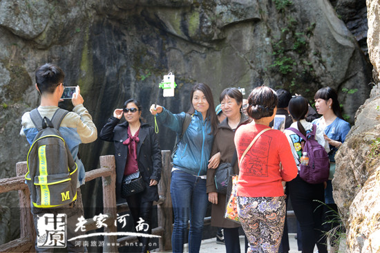     4��25��������50��λ��������������δ��ǰ�����R̶���^(q��)��������(bi��o)־����-�质���R̶����ֱͨ܇��ʽ�_ͨ�� 